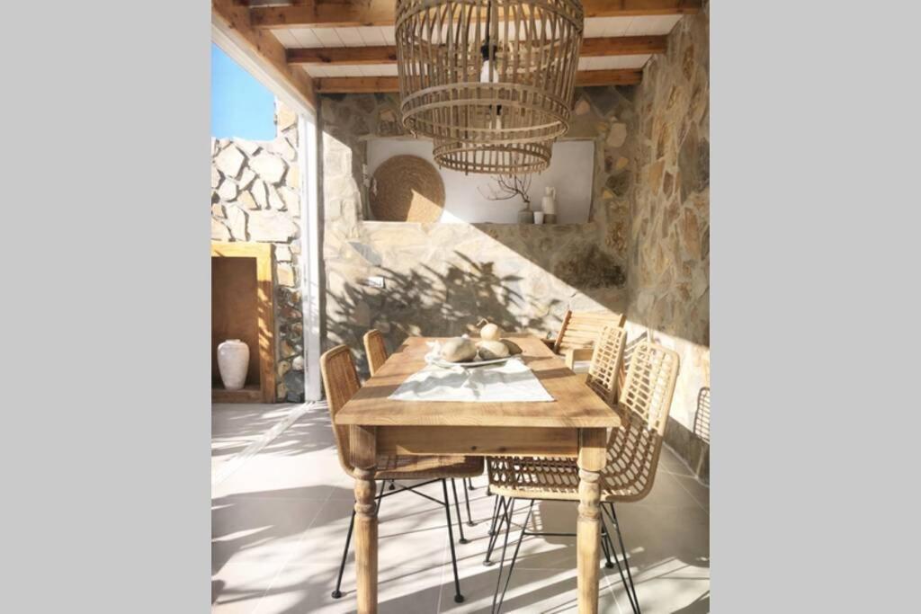 TinguatonCasita Blanca Cerca De Timanfayaアパートメント エクステリア 写真
