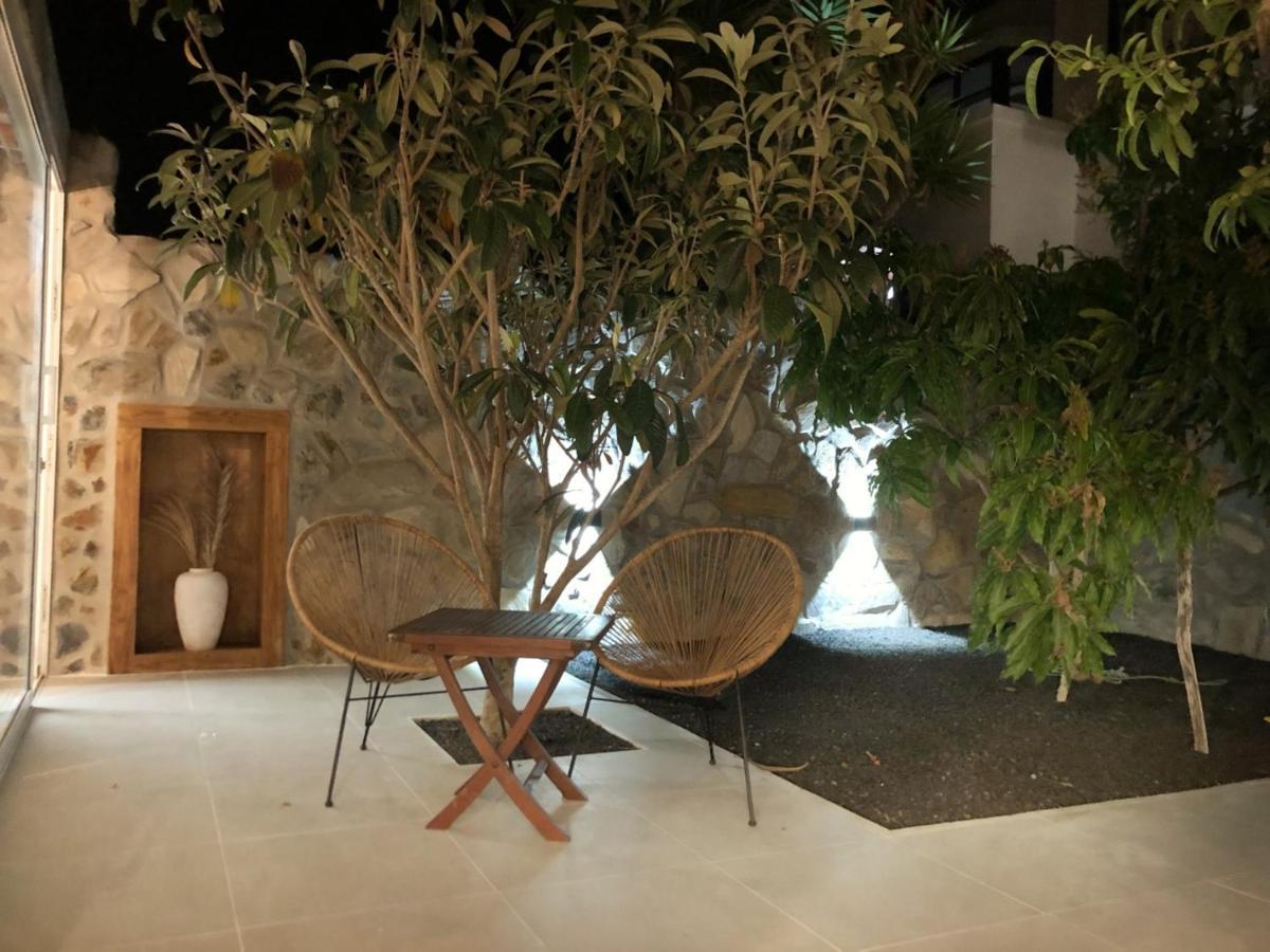TinguatonCasita Blanca Cerca De Timanfayaアパートメント エクステリア 写真